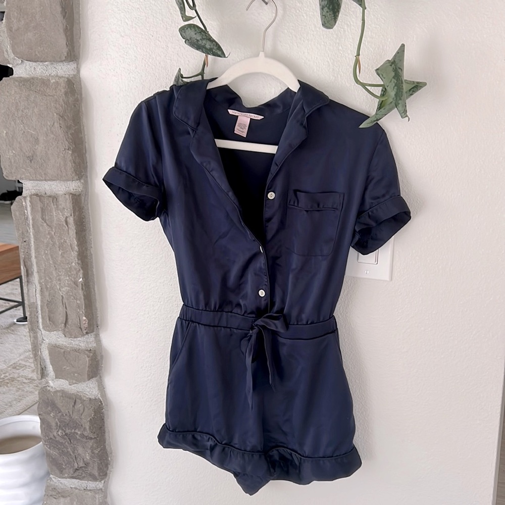 Victoria’s Secret silk romper size xs